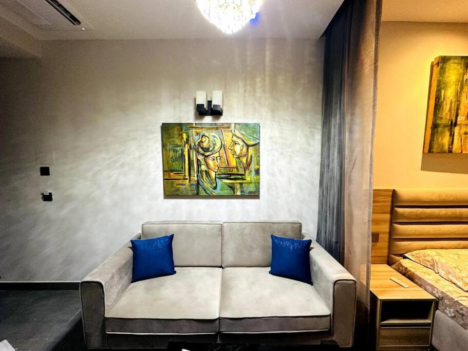 Cloud Stay@41St Floor Noida Ngoại thất bức ảnh