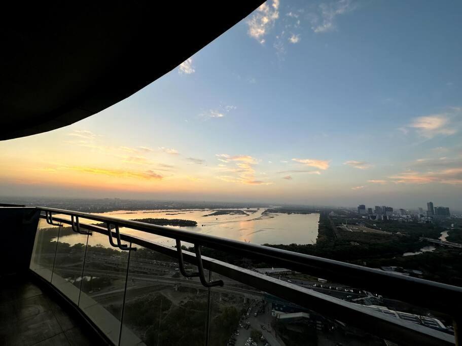 Cloud Stay@41St Floor Noida Ngoại thất bức ảnh