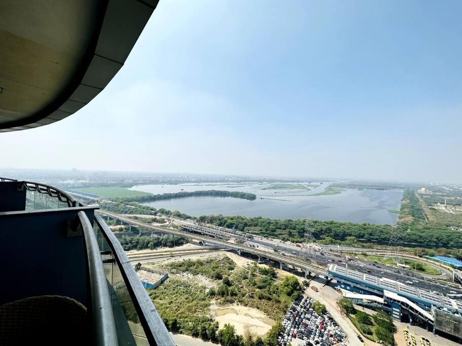 Cloud Stay@41St Floor Noida Ngoại thất bức ảnh